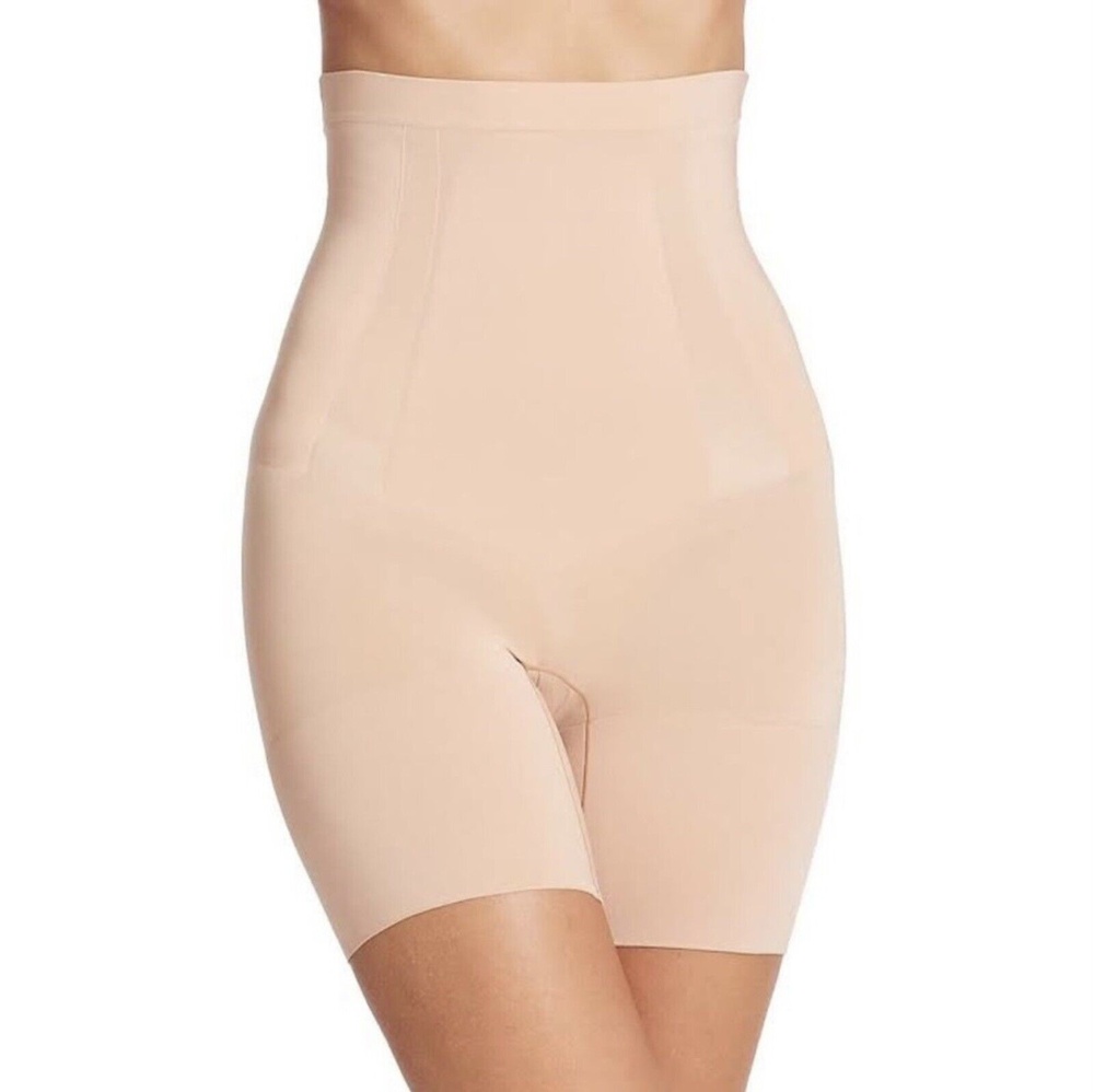 Spanx High Waisted Mid Thigh Short Seamless Lightweight Soft Nude L